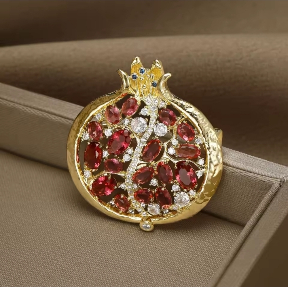 Gold and Pink Pomegranate Brooch - Picture 3 of 7